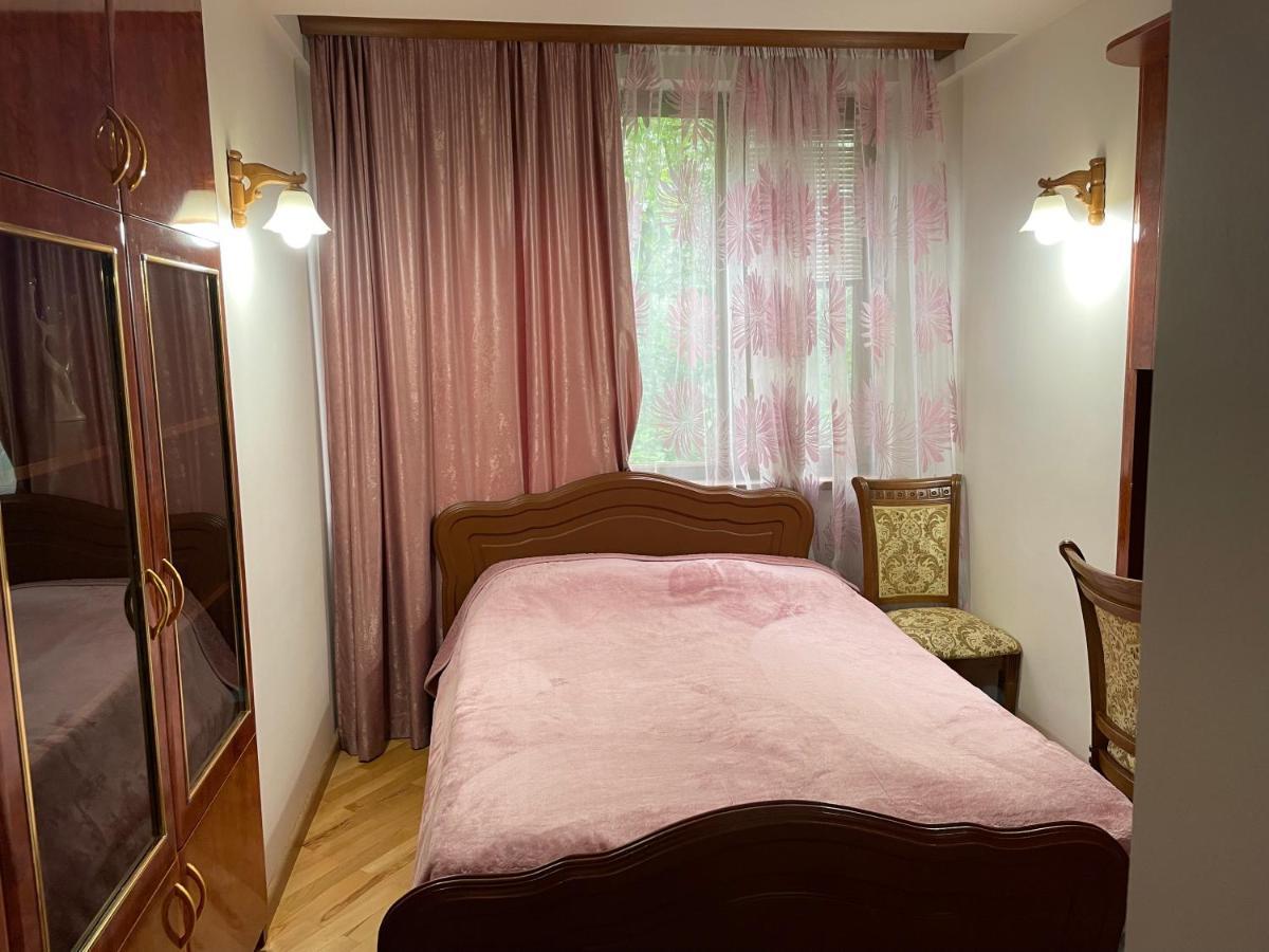 Apartment In City Center Yerevan Exterior photo